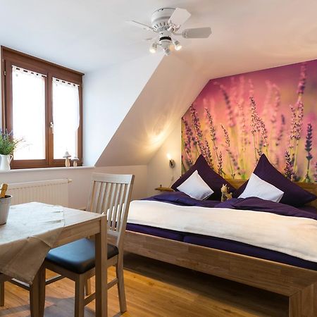 Living Timeless - Ruster Drachennest, Zentrale Lage In Rust, Nur Wenige Minuten Zum Europa-Park & Rulantica Bagian luar foto