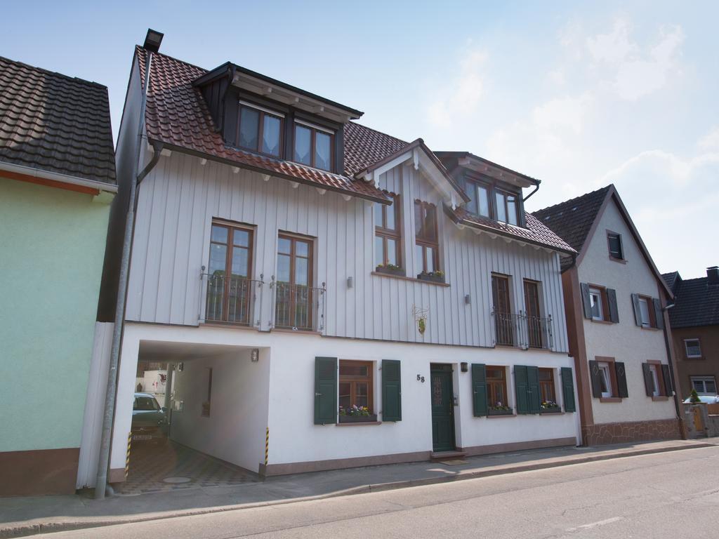 Living Timeless - Ruster Drachennest, Zentrale Lage In Rust, Nur Wenige Minuten Zum Europa-Park & Rulantica Bagian luar foto
