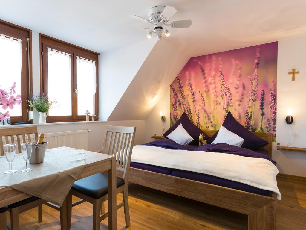 Living Timeless - Ruster Drachennest, Zentrale Lage In Rust, Nur Wenige Minuten Zum Europa-Park & Rulantica Bagian luar foto